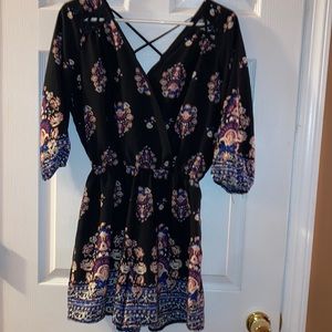 Summer Romper 3/4 Sleeves Black w/ Multi Colored Floral Design Sz. L